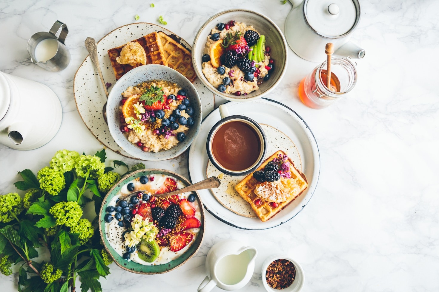 Hosting a Brunch Like a Pro: Expert Tips